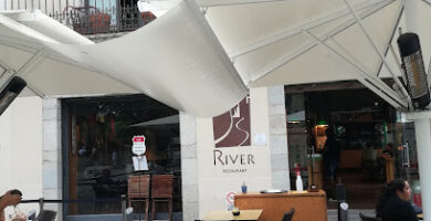 The River Café Girona